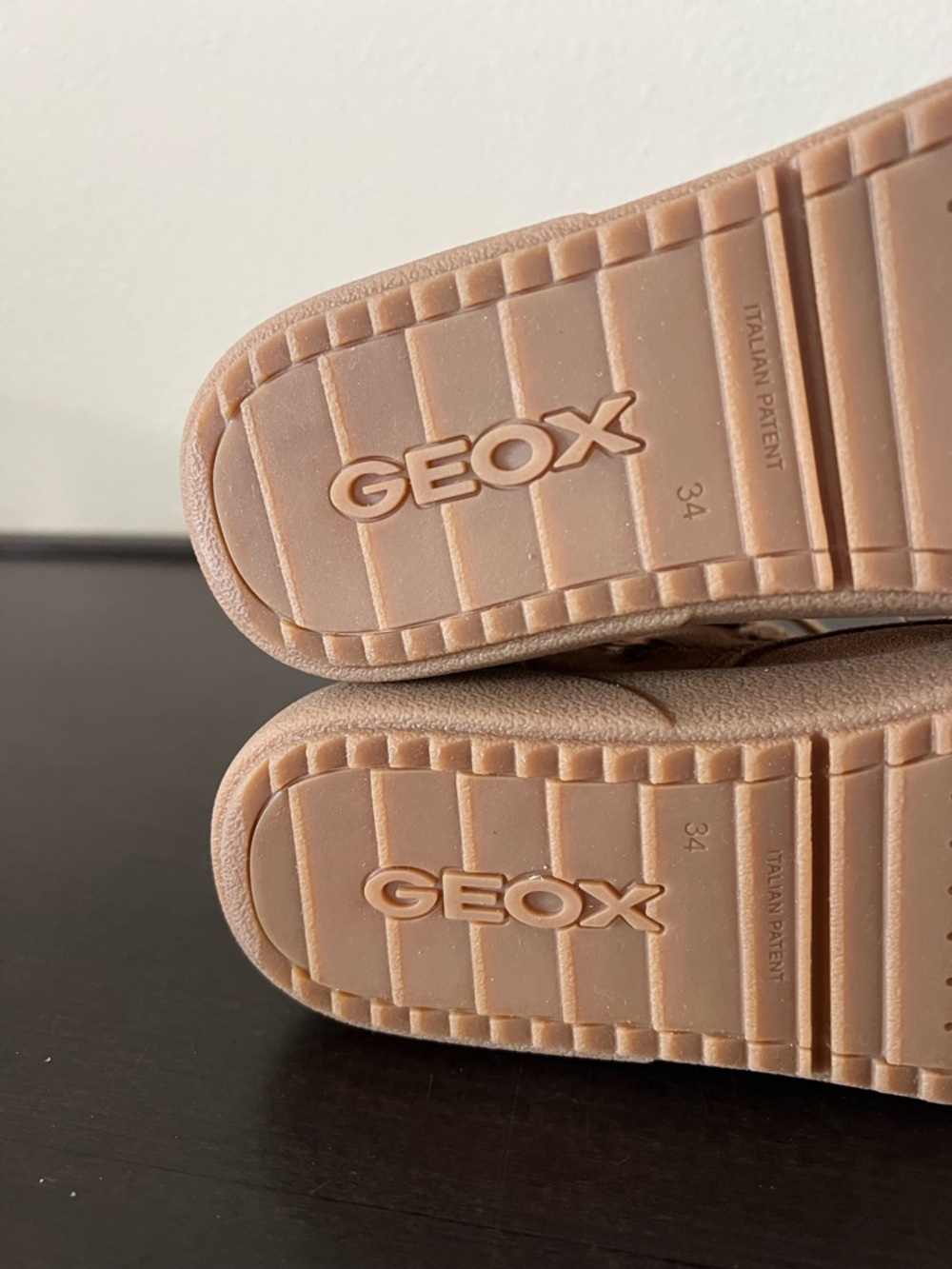 Geox Tan Suede Waterproof Shearling-Trim Ankle Boots girls size 3 - Picture 9 of 13